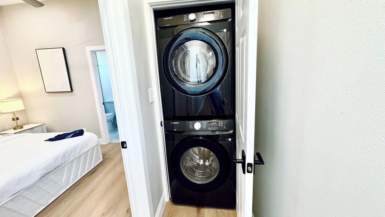 Photo of Bedroom in Central Escondido