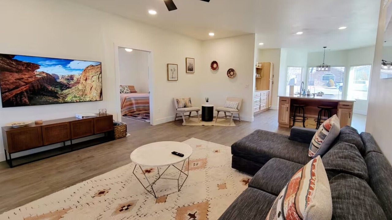 Photo of Livingroom in Kanab