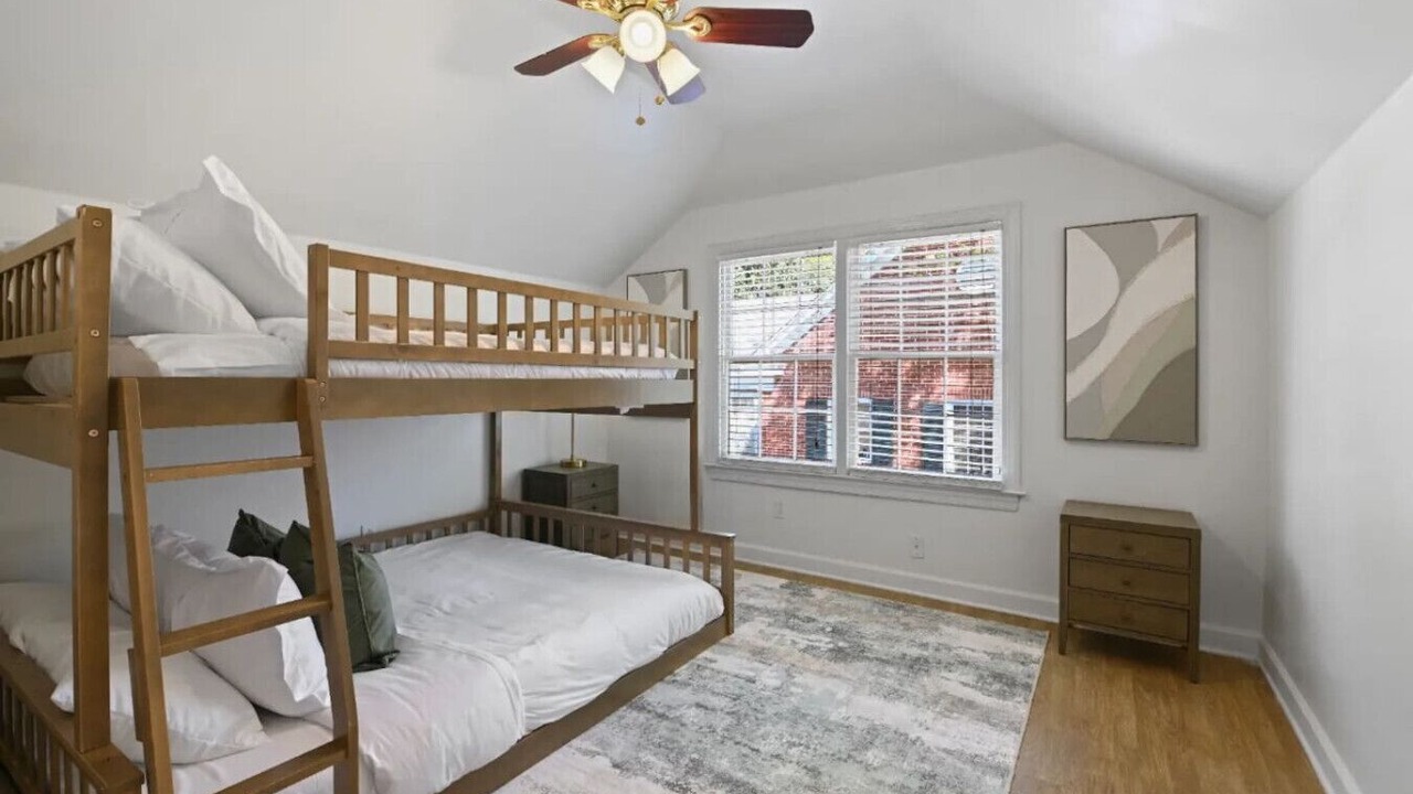 Photo of Bedroom in Montgomery