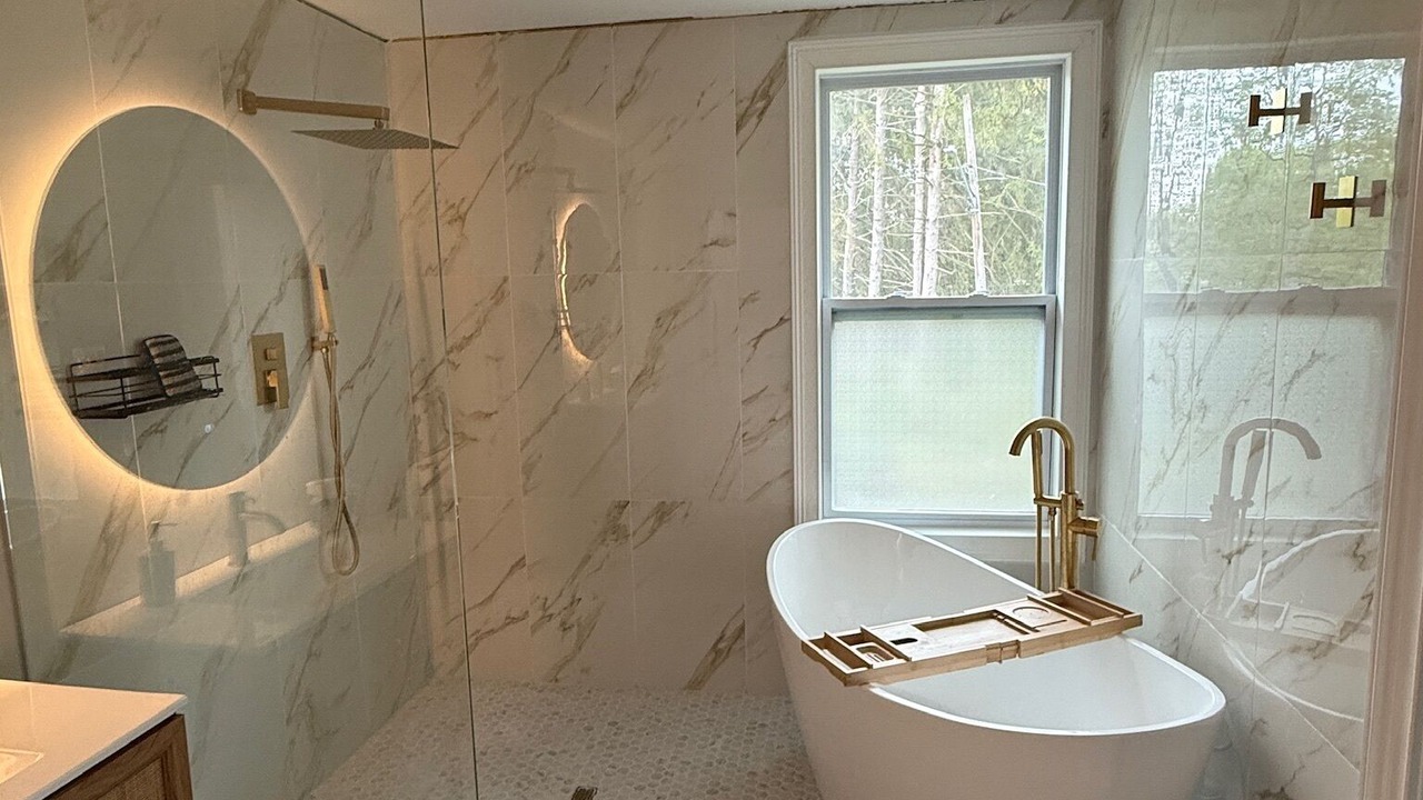 Photo of Bathroom in Utica