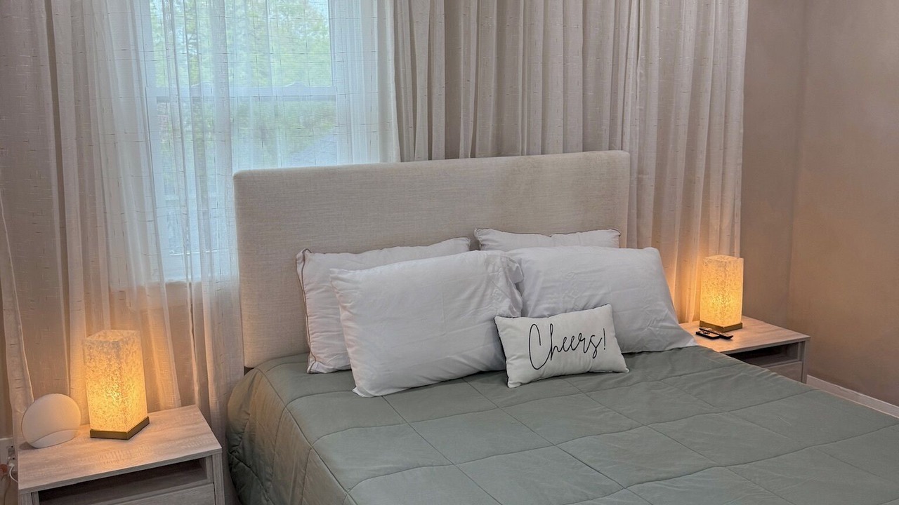 Photo of Bedroom in Utica
