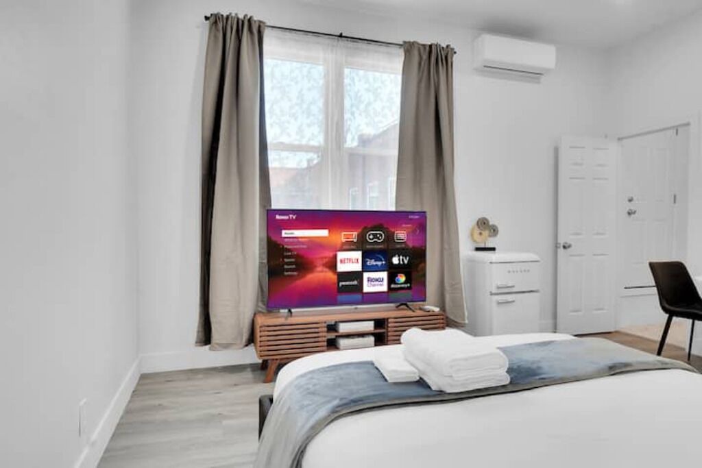 Photo of Bedroom in Ontario