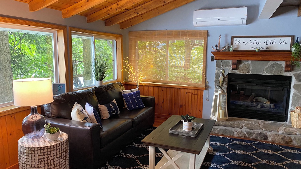 Photo of Livingroom in Cohocton