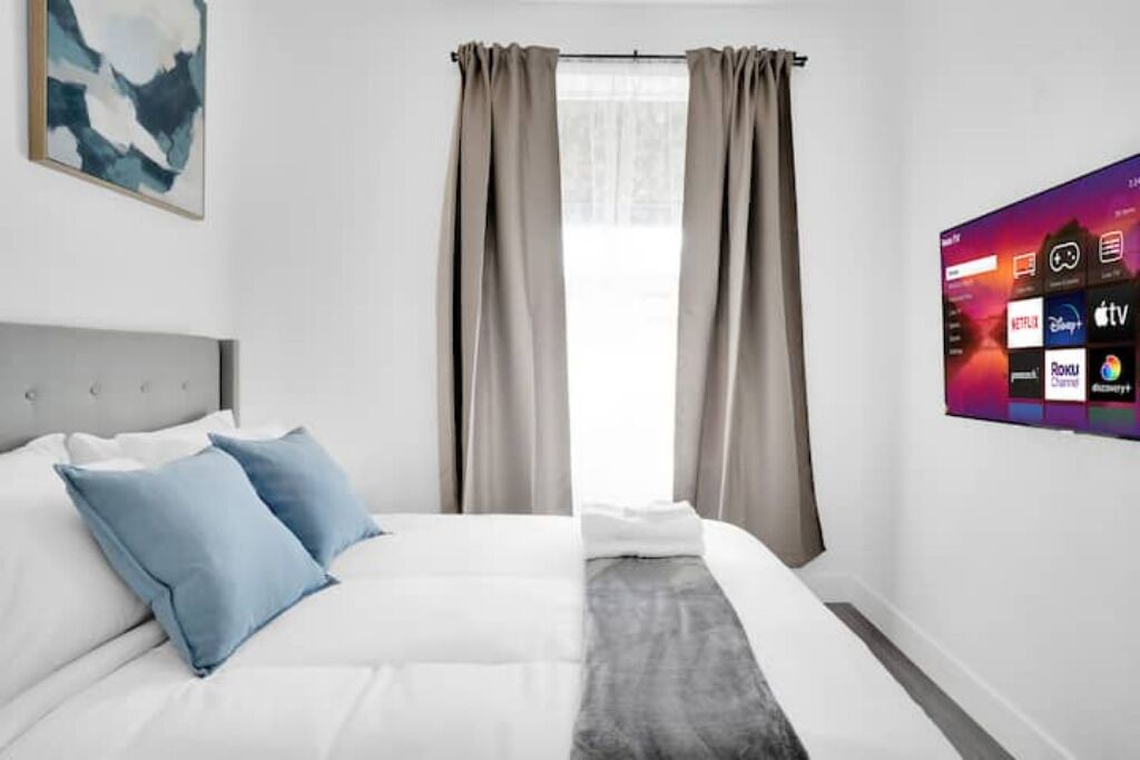 Photo of Bedroom in Ontario