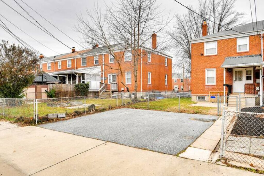 Photo of Outdoor in Parkville