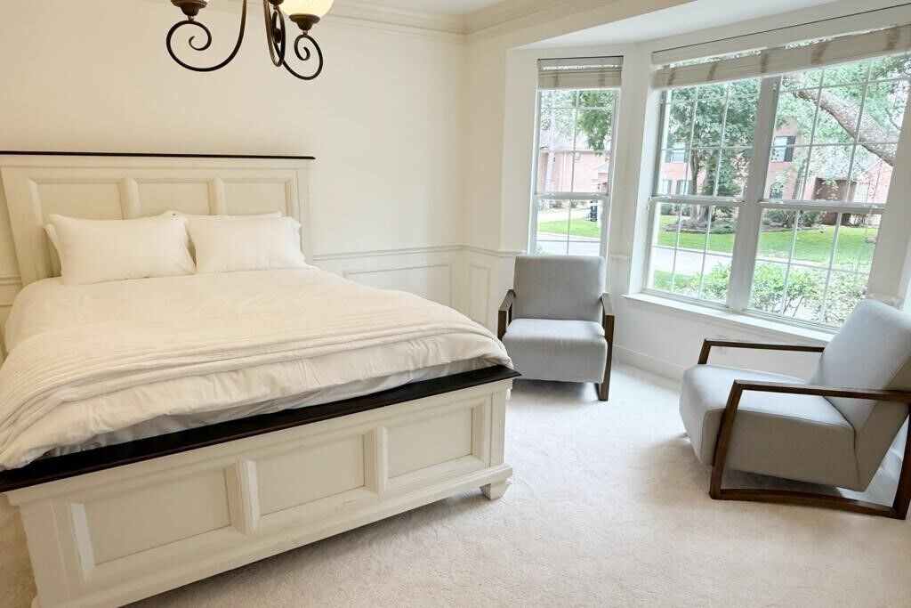 Photo of Bedroom in Indian Springs