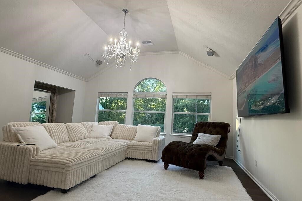 Photo of Livingroom in Indian Springs