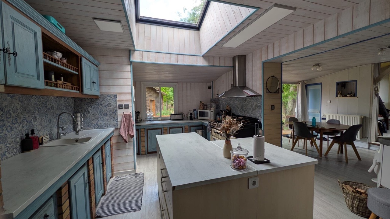 Photo of Kitchen in Echourgnac