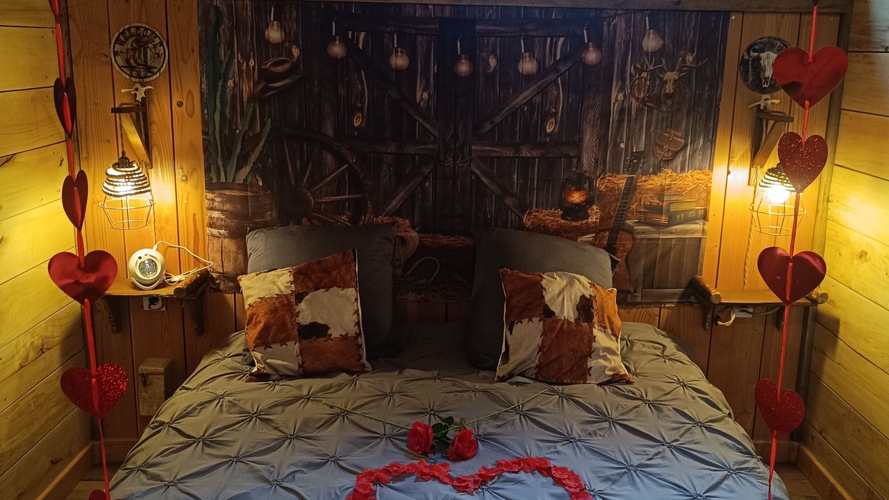 Photo of Bedroom in Bouce