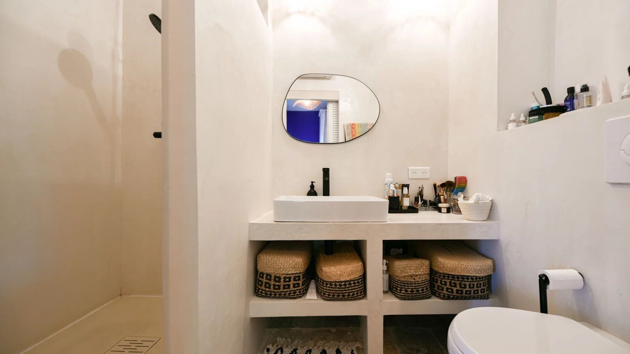 Photo of Bathroom in Saint-Siffret
