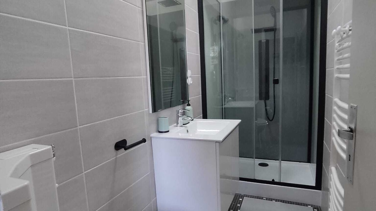 Photo of Bathroom in Lison