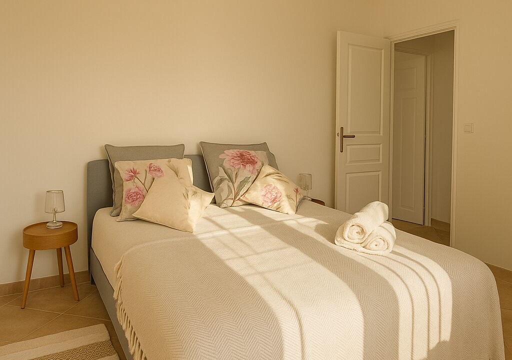 Photo of Bedroom in Manosque