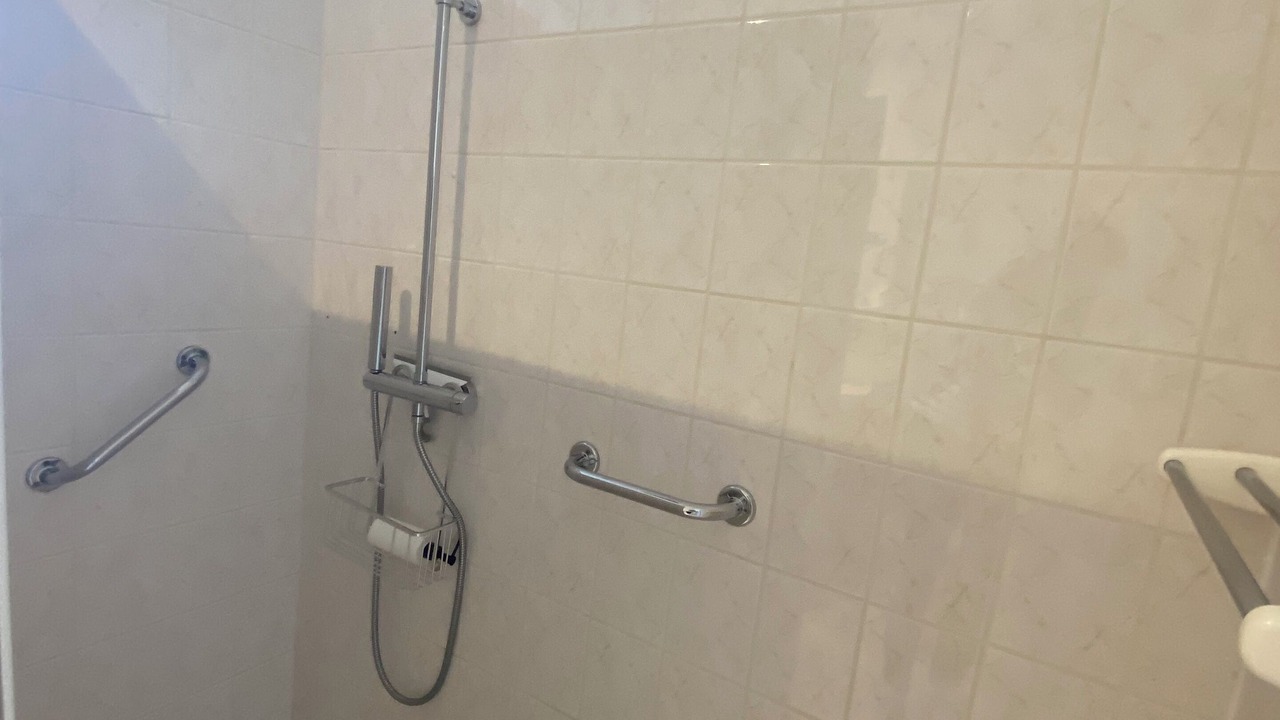 Photo of Bathroom in Miribel-les-Echelles