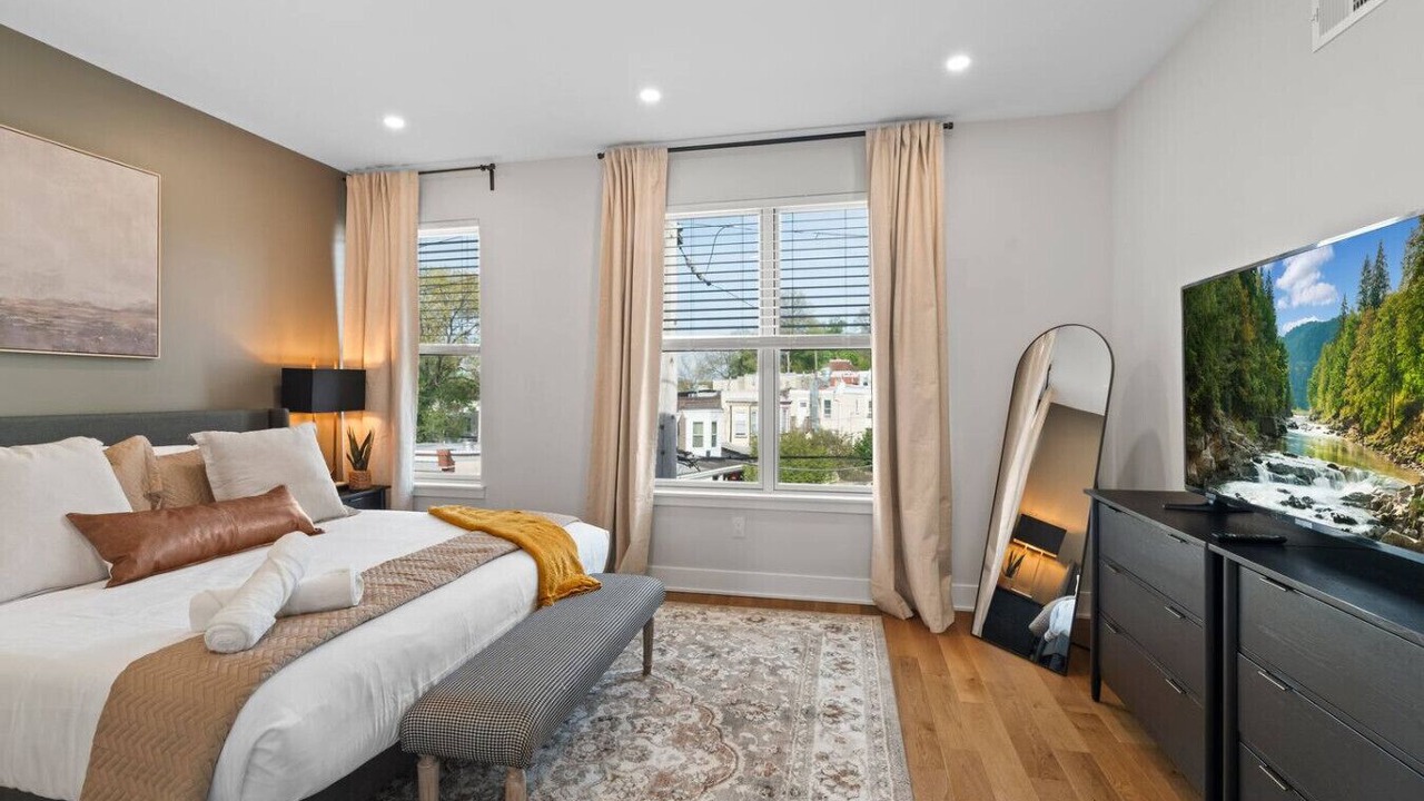 Photo of Bedroom in East Falls