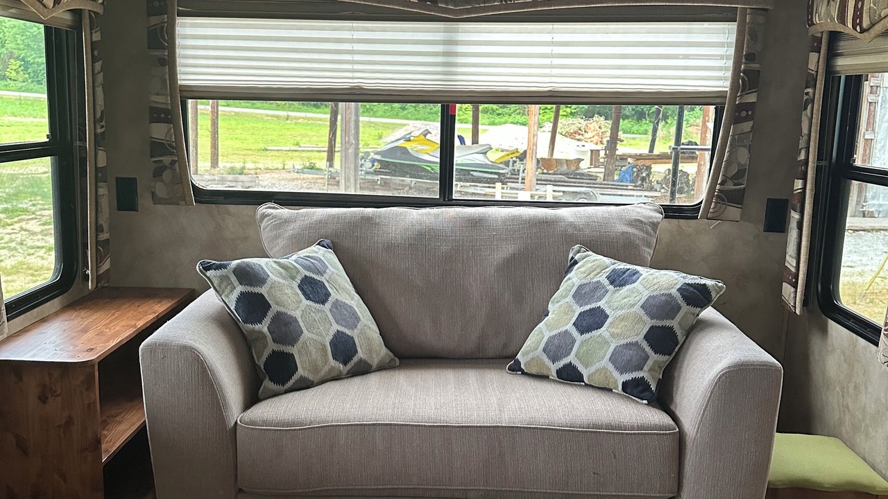 Photo of Livingroom in Fair Play