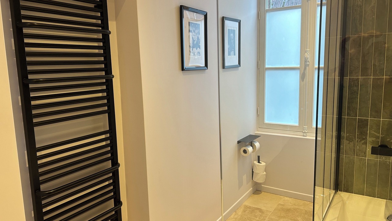 Photo of Bathroom in Villers-Cotterets