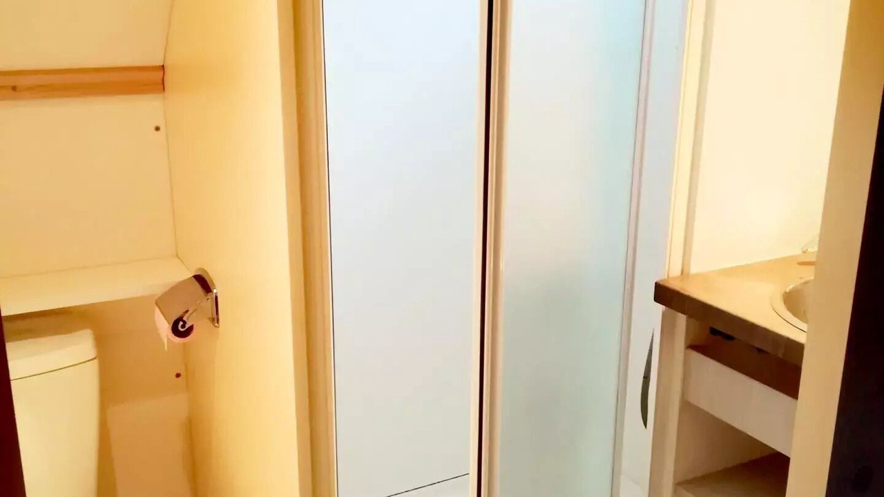 Photo of Bathroom in Vouneuil-sur-Vienne