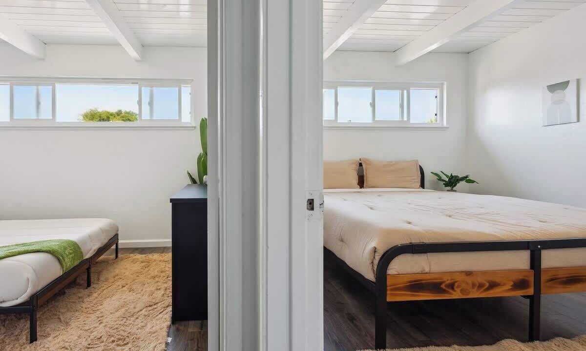 Photo of Others in Poets Corner