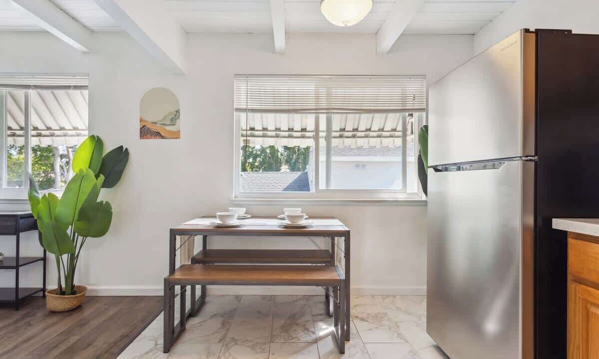 Photo of Kitchen in Poets Corner