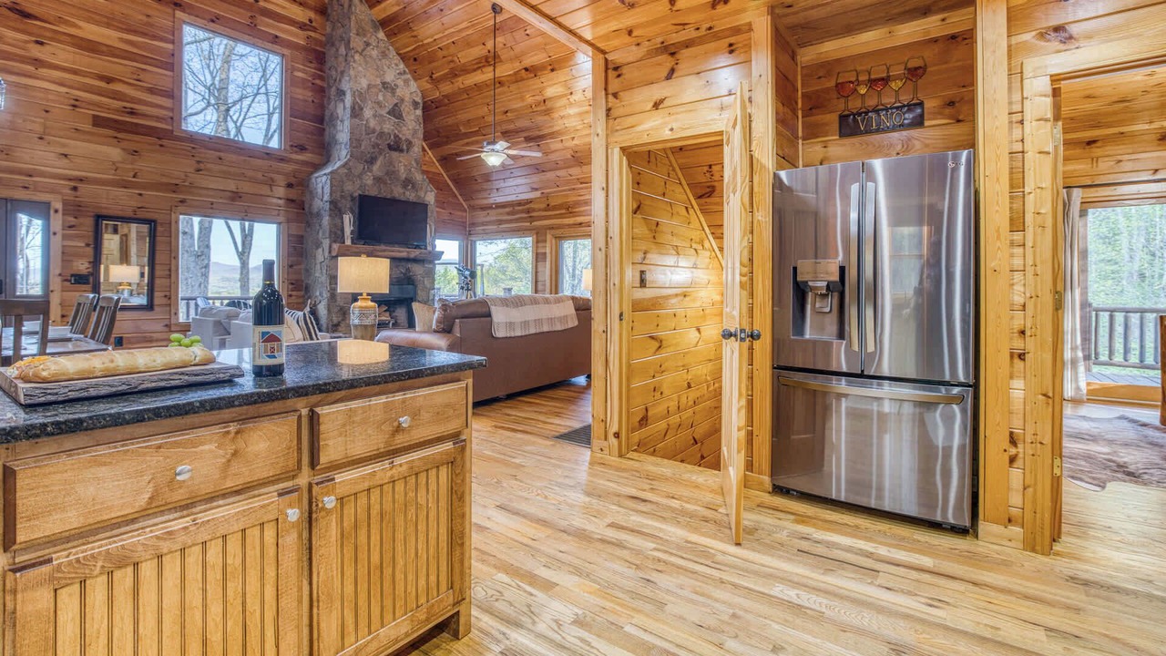 Photo of Bedroom in Ridges Over the Lake