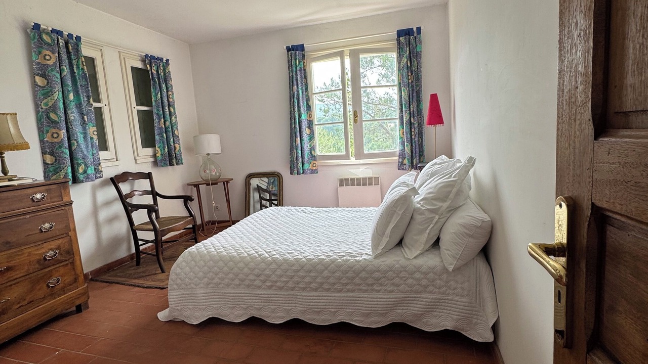 Photo of Bedroom in Laroque