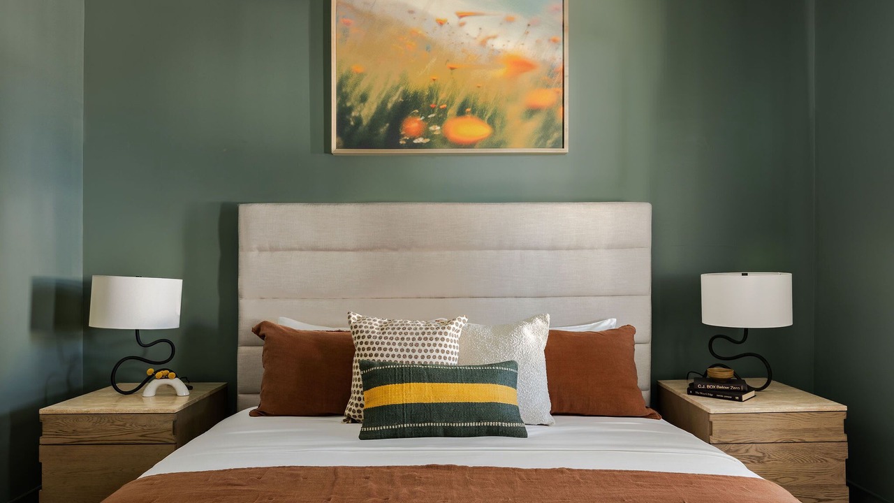 Photo of Bathroom in Thunderbolt