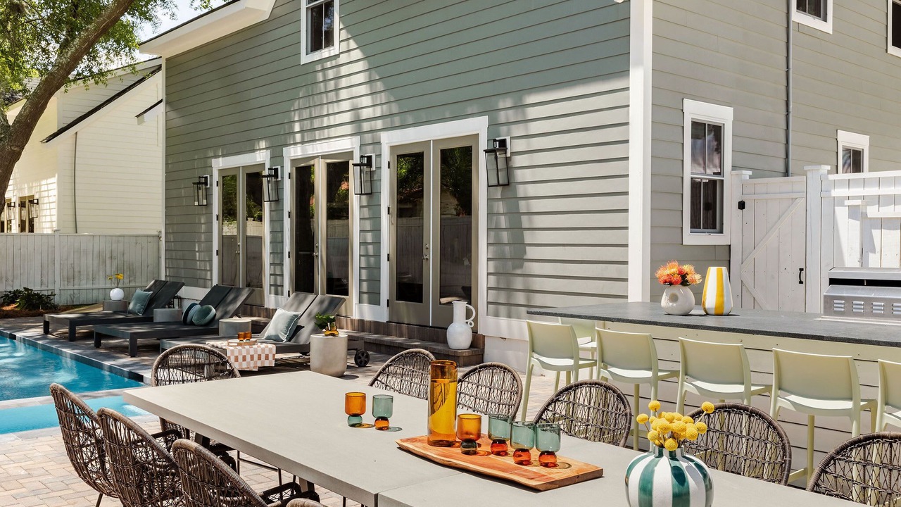 Photo of Outdoor in Thunderbolt