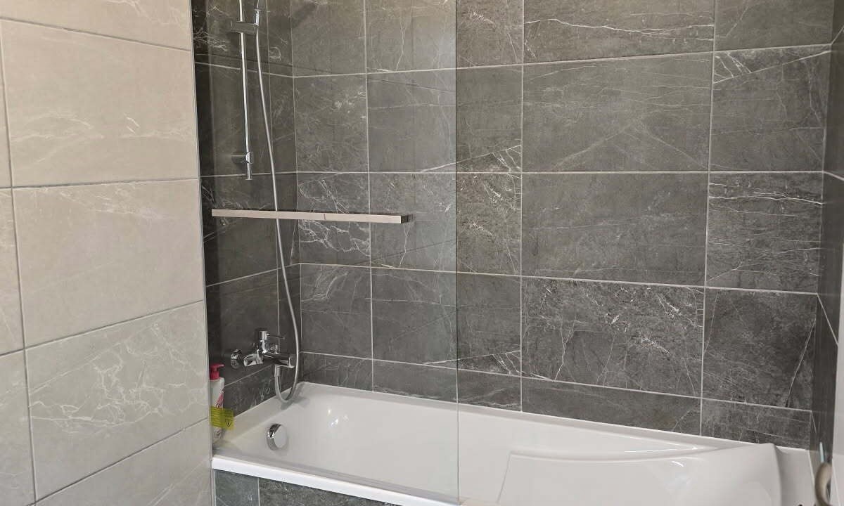 Photo of Bathroom in Aiguerelles