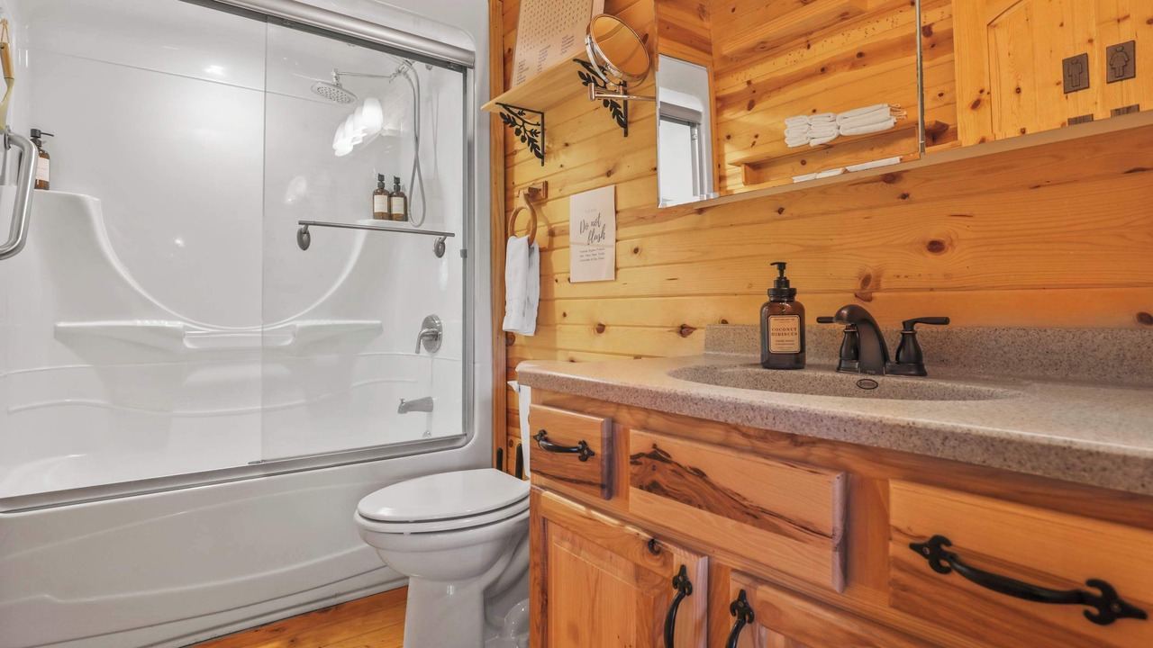 Photo of Bathroom in De Soto