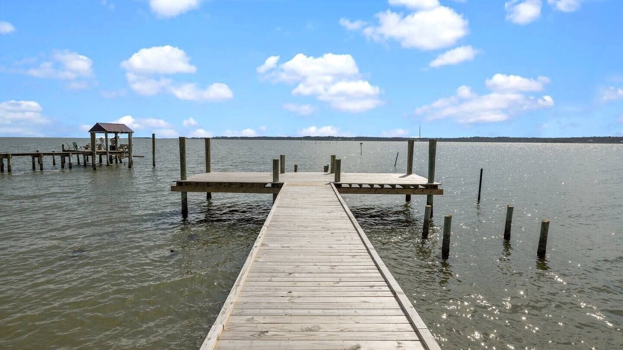 Photo of Others in Sealevel