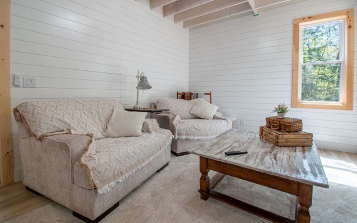 Photo of Livingroom in Whitestone