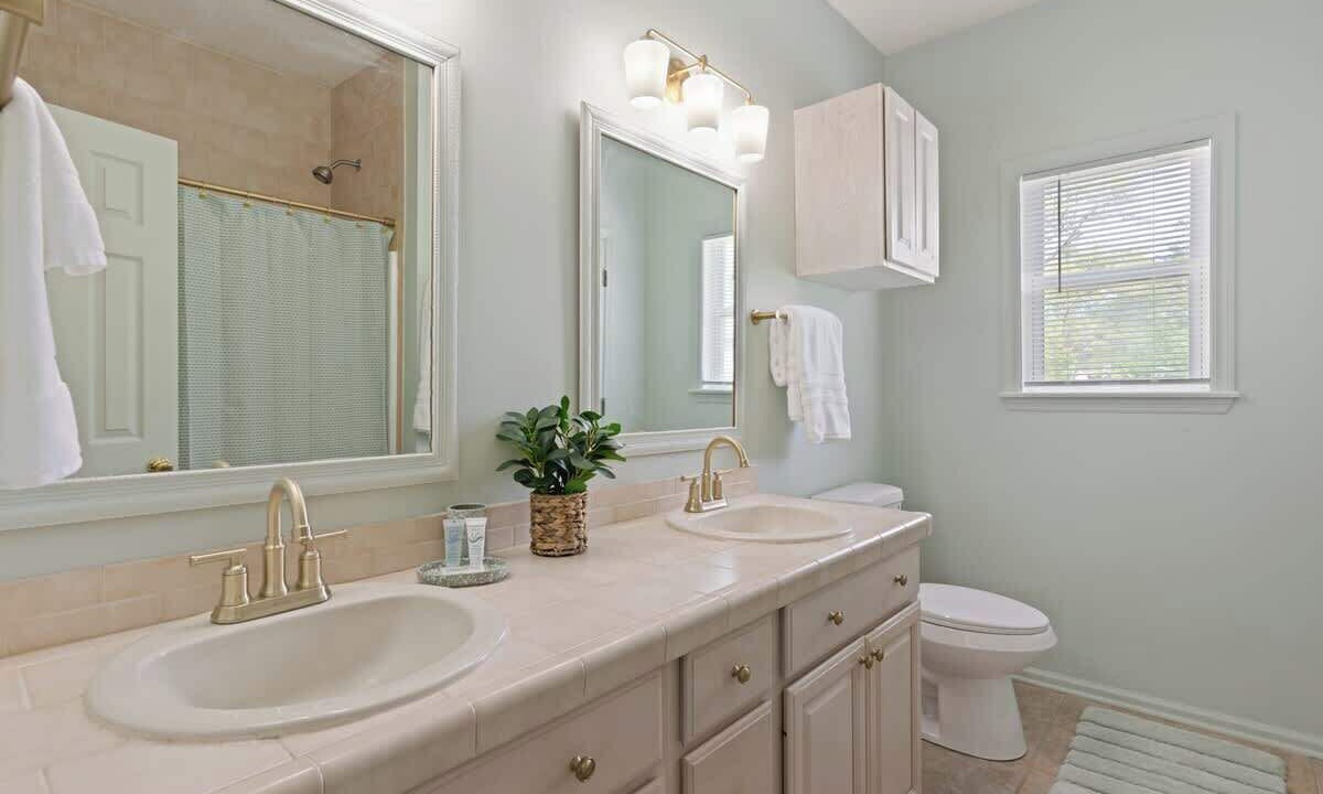 Photo of Bathroom in Brunswick