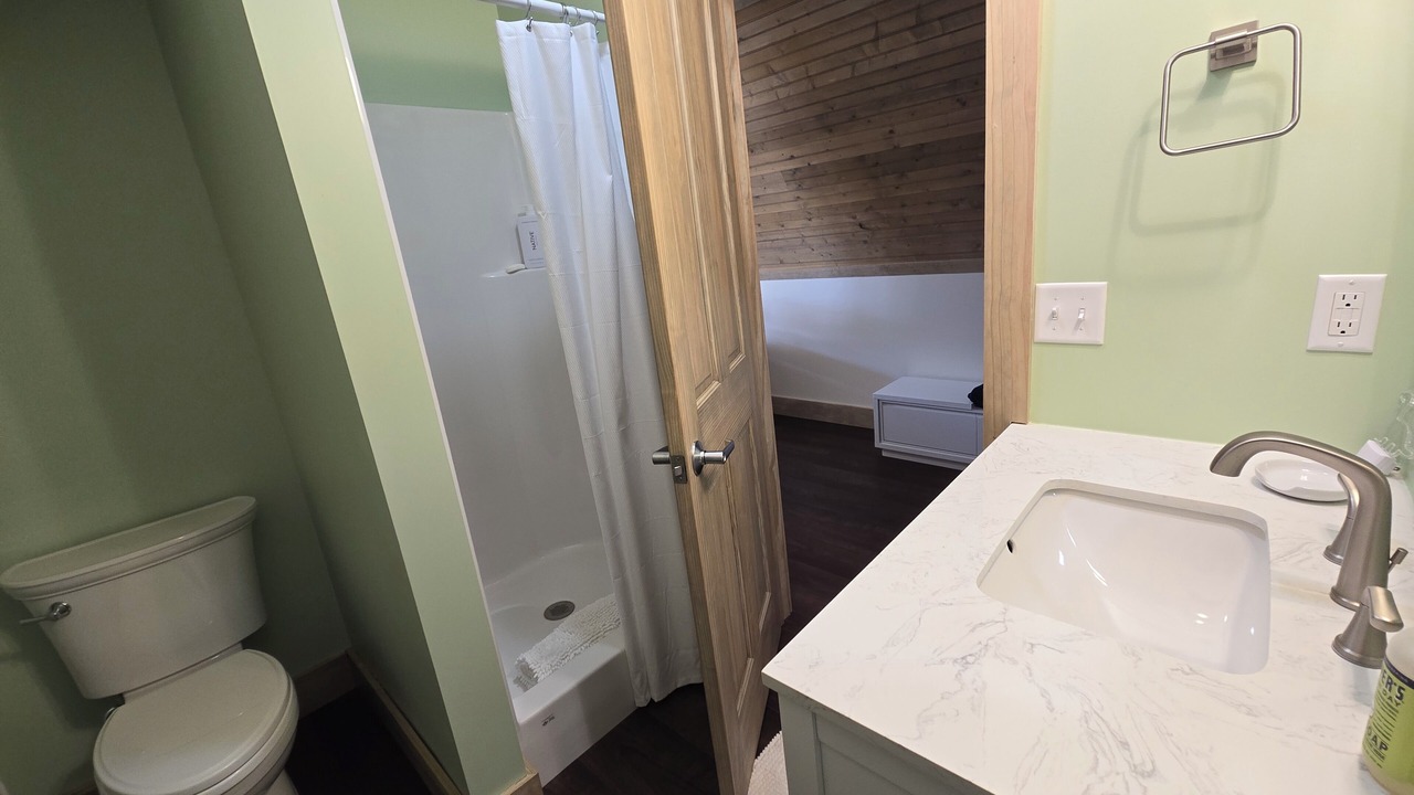 Photo of Bathroom in Marshall