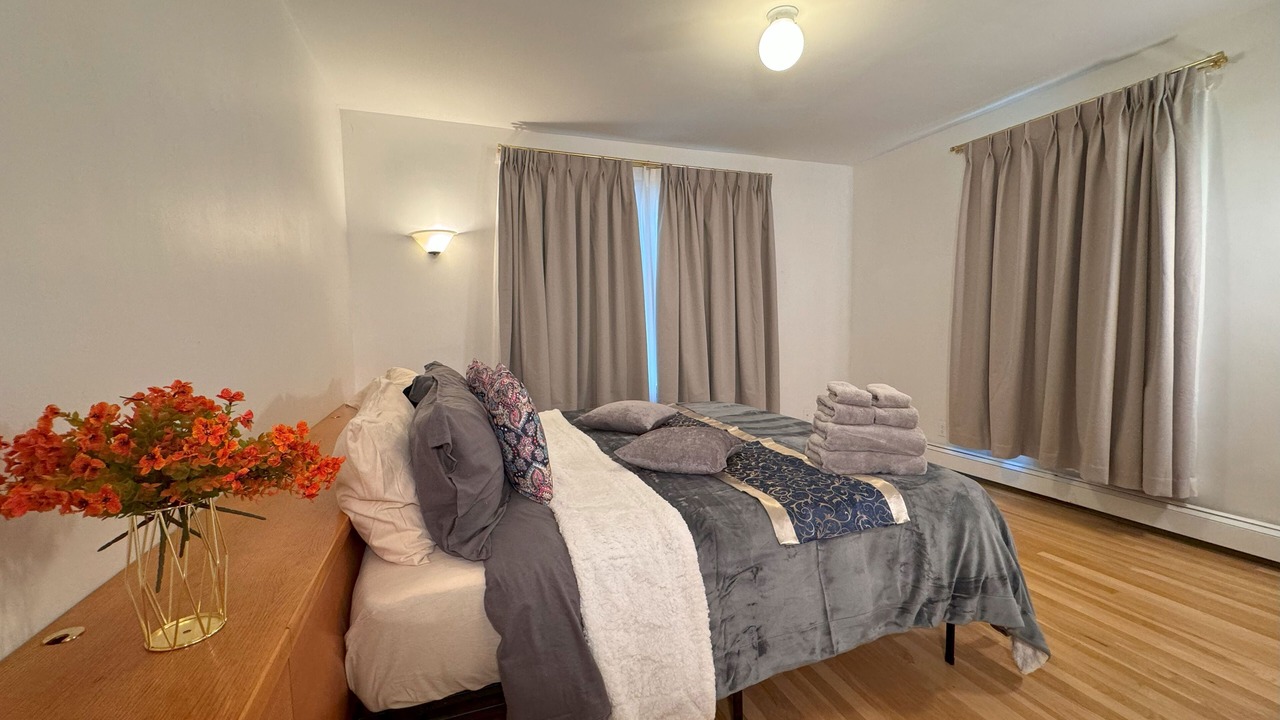 Photo of Bedroom in Mid-Cambridge