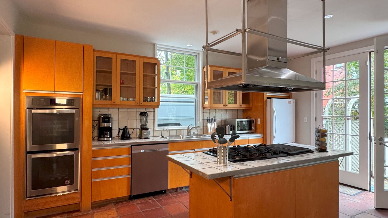 Photo of Kitchen in Mid-Cambridge