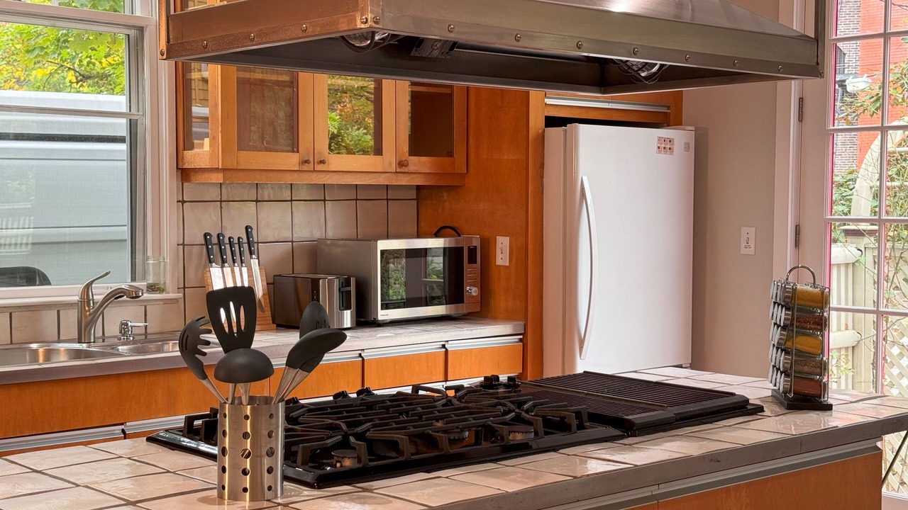 Photo of Kitchen in Mid-Cambridge