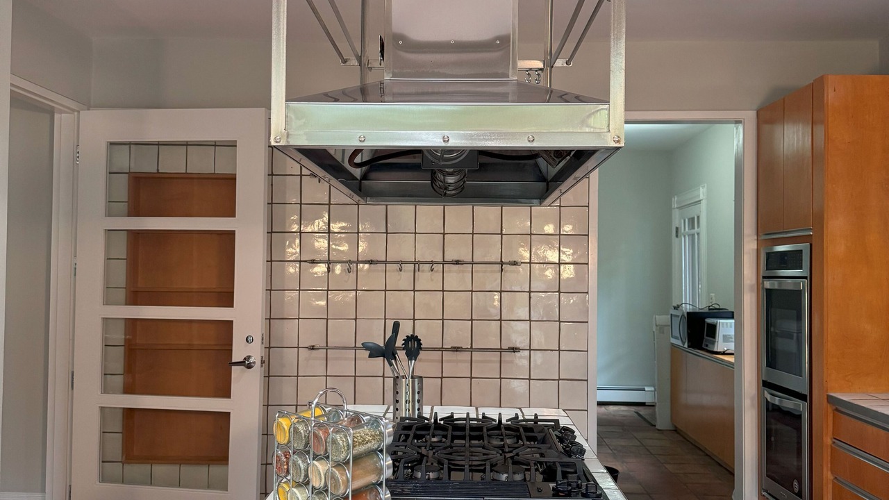 Photo of Kitchen in Mid-Cambridge