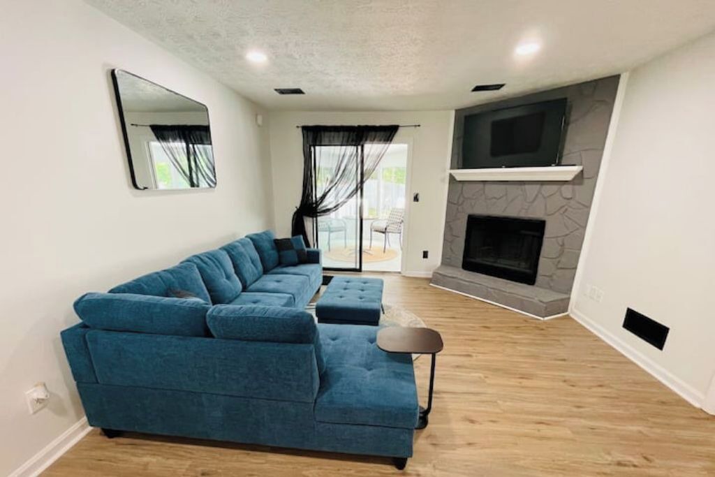 Photo of Livingroom in Morrow