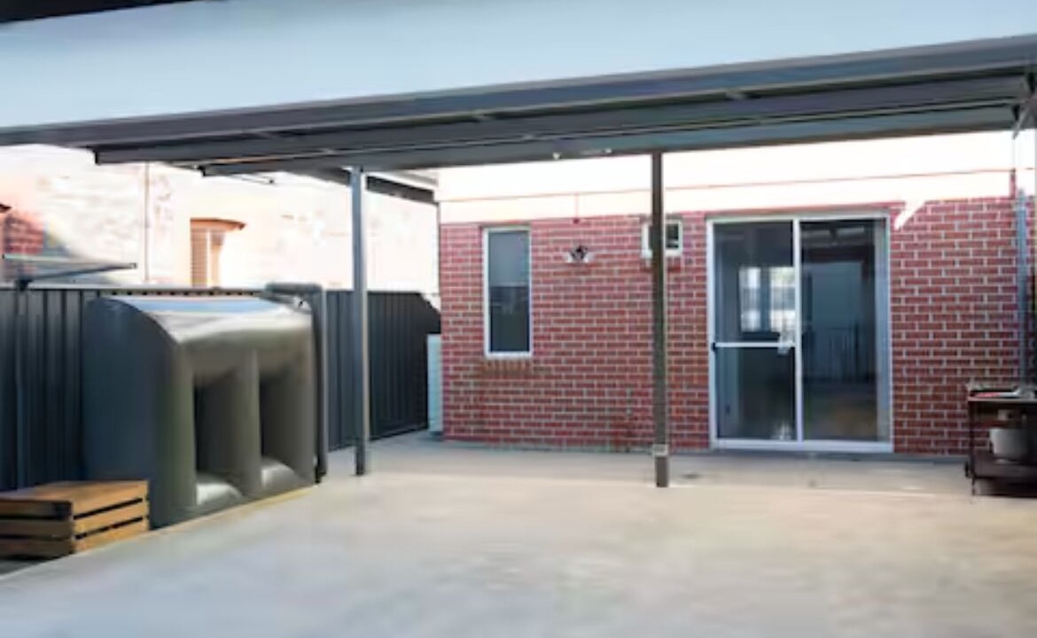 Photo of Outdoor in Stepney