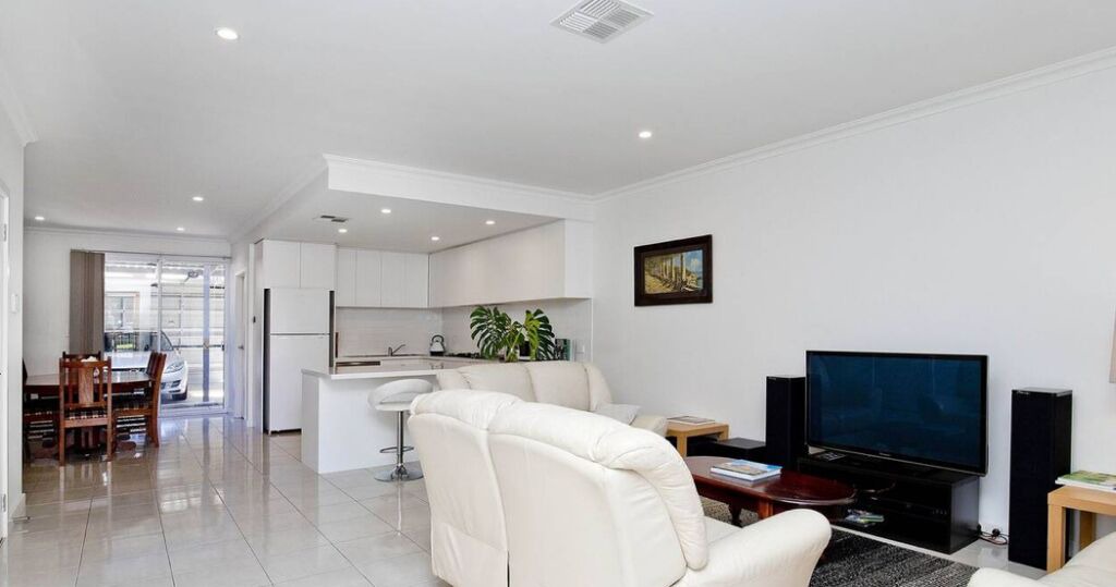 Photo of Livingroom in Stepney