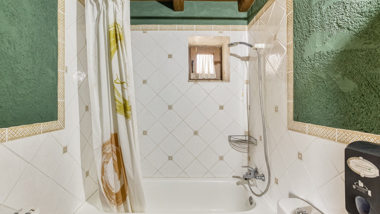 Photo of Bathroom in Serra de Daro
