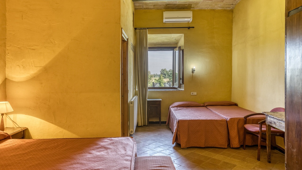 Photo of Bedroom in Serra de Daro