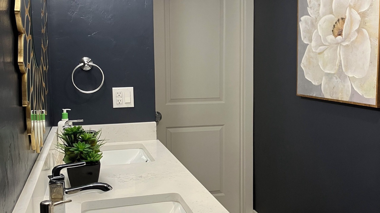 Photo of Bathroom in Lakewood