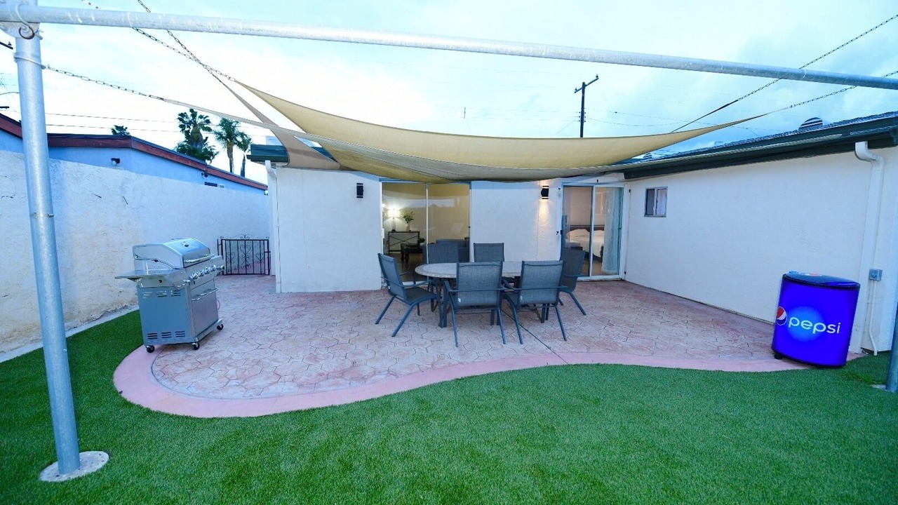 Photo of Outdoor in Serra Mesa