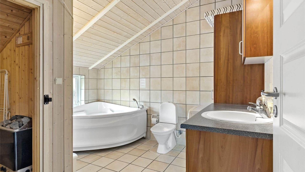 Photo of Bathroom in Togeholt