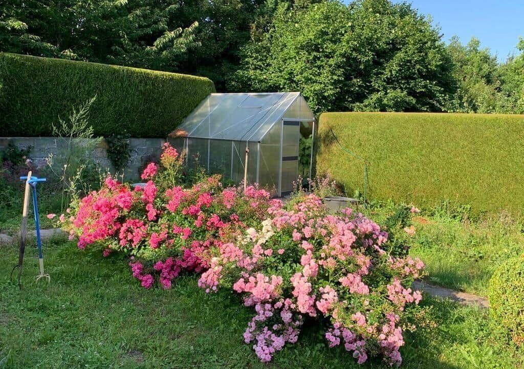 Photo of Outdoor in Busene