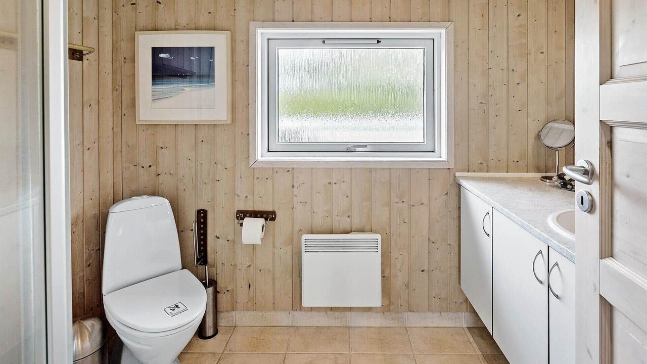 Photo of Bathroom in Bog By