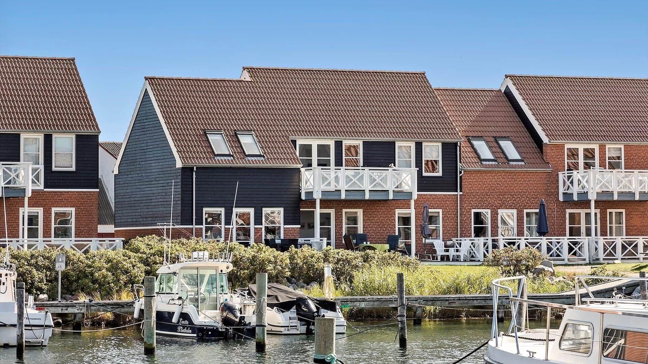 Photo of Others in Borre