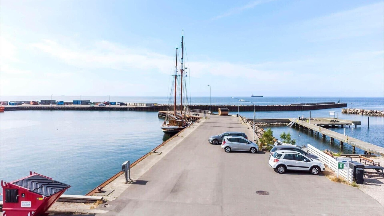 Photo of Others in Borre