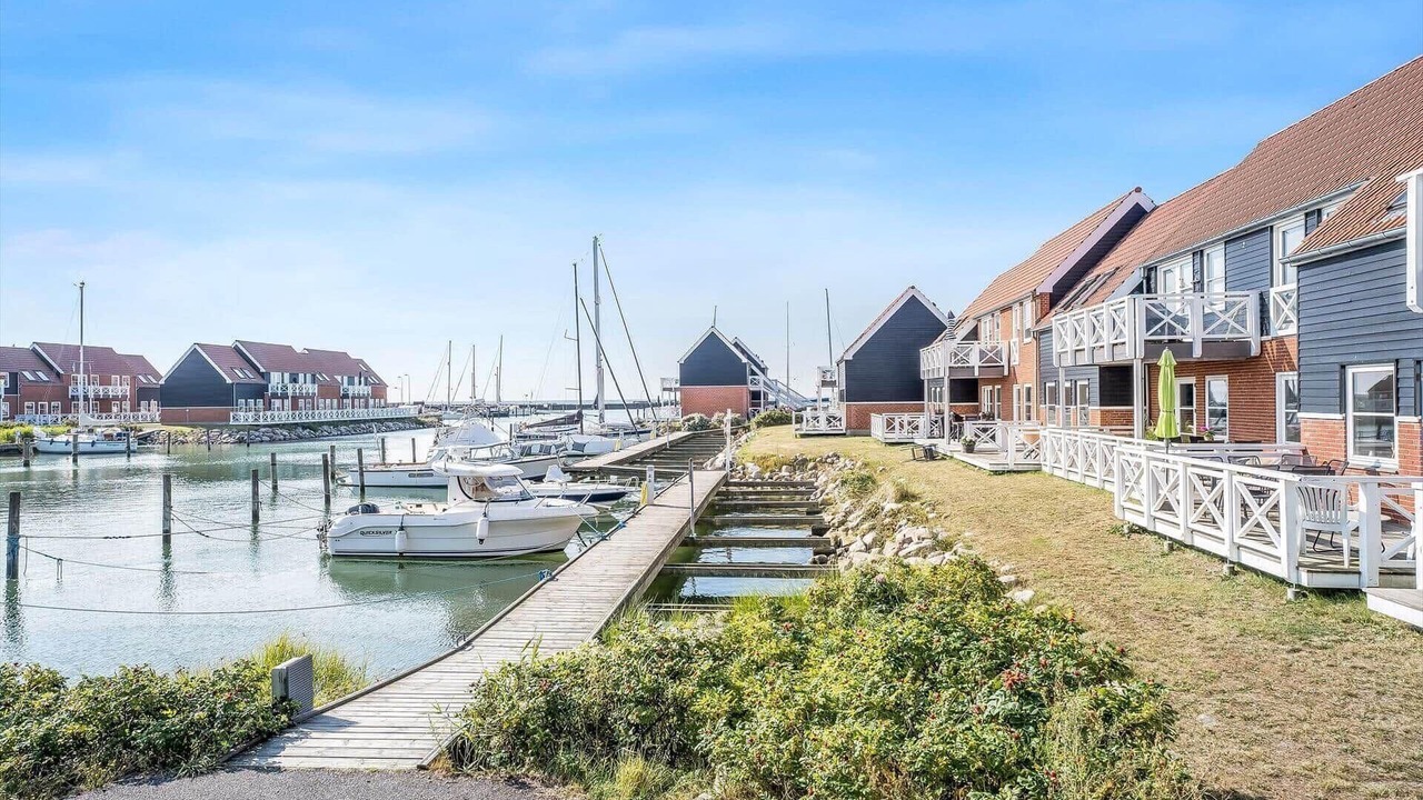 Photo of Others in Borre